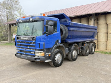 Scania 124L 420 8x4 SKLÁPĚČ
